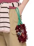 模特儿示范图 - 点击放大 - ANYA HINDMARCH - Maki Sushi Leather Charm
