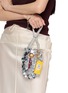 模特儿示范图 - 点击放大 - ANYA HINDMARCH - Heinz Mustard Leather Keyring Charm