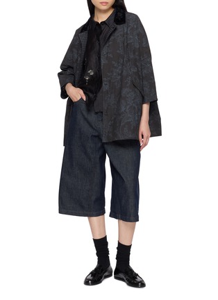 模特儿示范图 - 点击放大 - AODRESS - Small Collar Shirt