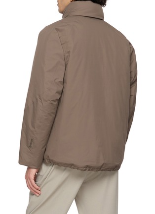 背面 - 点击放大 - GOLDWIN - WINDSTOPPER 防风棉服