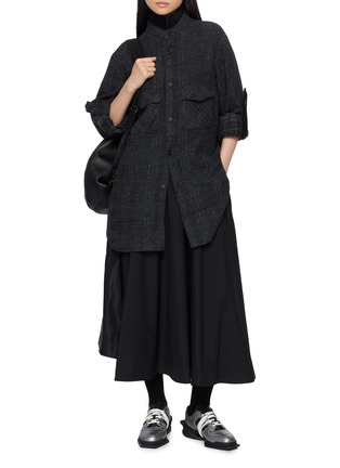 模特儿示范图 - 点击放大 - Y'S - Herringbone Sleeve Tab Military Shirt