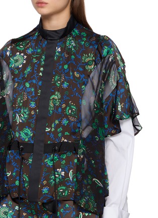  - SACAI - 印花荷叶袖抽绳拼接上衣