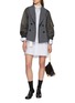 模特儿示范图 - 点击放大 - SACAI - 西服拼接夹克