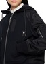  - SACAI - 撞料拼接连帽短款夹克