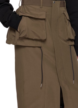  - SACAI - 多口袋工装中长半身裙