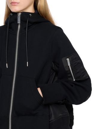  - SACAI - 袖袋连帽拉链外套