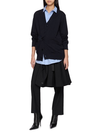 模特儿示范图 - 点击放大 - SACAI - Layered Poplin Shirt Cotton Knit Cardigan