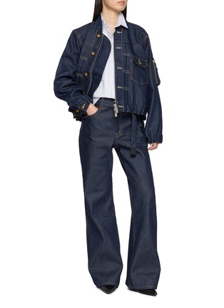 模特儿示范图 - 点击放大 - SACAI - X Levi's Zip-Up Elasticated Hem Denim Jacket