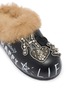 细节 - 点击放大 - NAN-KU COUTURE - Embellished Suede Shearling Clogs