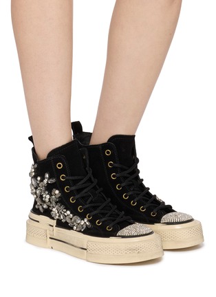 模特儿示范图 - 点击放大 - NAN-KU COUTURE - Embellished High Top Women's Sneakers
