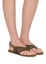 模特儿示范图 - 点击放大 - ALAÏA - Fishnet Suede Thong Sandals