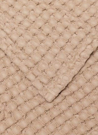 细节 –点击放大 - ABYSS & HABIDECOR - Pousada Bath Towel — Taupe