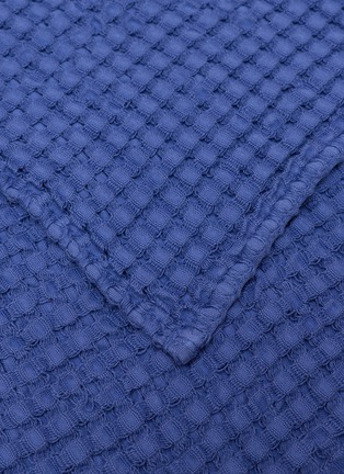 细节 –点击放大 - ABYSS & HABIDECOR - Pousada Bath Towel — Cadette Blue