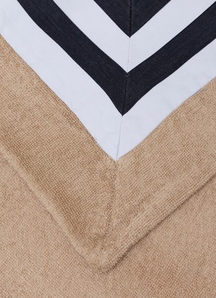 细节 –点击放大 - ABYSS & HABIDECOR - Cannes Beach Towel — Taupe