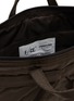 细节 - 点击放大 - F/CE. - Helmet 2.0 420 re/cor Three Way Re-Nylon Bag