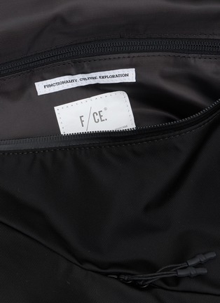 细节 - 点击放大 - F/CE. - 420 re/cor Two-Way Shoulder Tote Bag 2.0