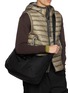 模特儿示范图 - 点击放大 - F/CE. - 420 re/cor Two-Way Shoulder Tote Bag 2.0
