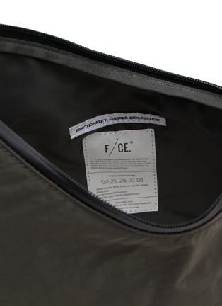 细节 - 点击放大 - F/CE. - Mini Horn Textured Twill Shoulder Bag