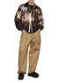 模特儿示范图 - 点击放大 - SACAI - X A.P.C. Quilts Print Cotton Blouson Jacket