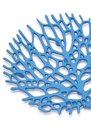 细节 –点击放大 - BATELA - Coral Aluminum Trivet