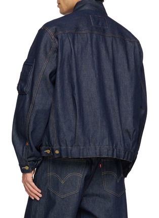 背面 - 点击放大 - SACAI - X LEVI'S 褶裥牛仔飞行员夹克
