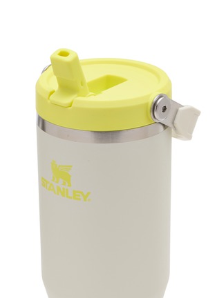 细节 –点击放大 - STANLEY - The IceFlow™ Flip Straw 2.0 Tumbler 30oz — Pale Stone Atomic