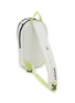 细节 –点击放大 - STANLEY - The Vitalize™ Crossbody Bag 10qt — Pale Stone Atomic