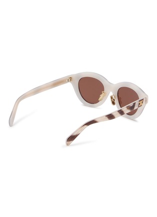 模特儿示范图 - 点击放大 - CELINE - Triomphe Stamp Acetate Round Sunglasses