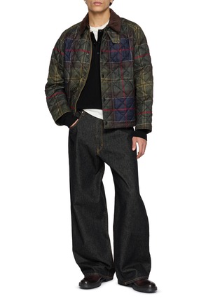 模特儿示范图 - 点击放大 - BARBOUR - Tartan Quilted Jacket