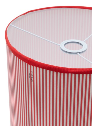 细节 –点击放大 - PLUMERIA HOME - Vertical Striped Lampshade — Red