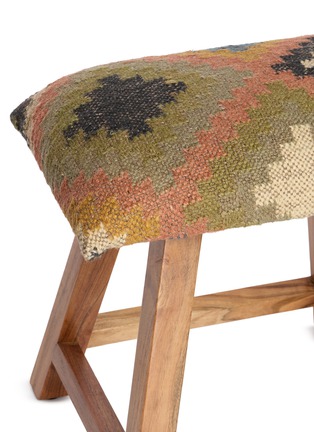 细节 –点击放大 - CHEHOMA - Kilim Stool — Winter