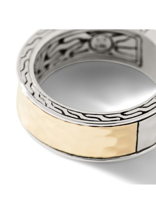 细节 - 点击放大 - JOHN HARDY - Carved Chain Palu 18K Bonded Gold Sterling Silver Band Ring — Size 7