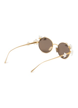 模特儿示范图 - 点击放大 - LOEWE - Daisy Field Metal Round Sunglasses