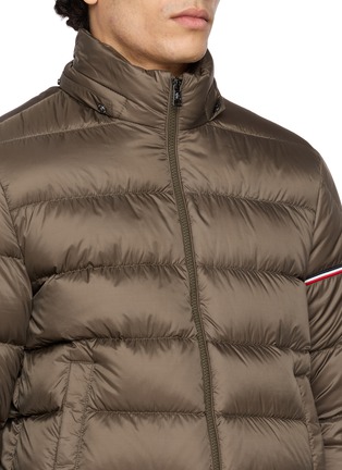 细节 - 点击放大 - MONCLER - Ravenlock 连帽羽绒夹克
