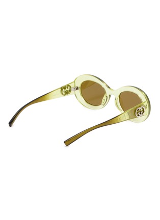 模特儿示范图 - 点击放大 - GUCCI - Injection Oval Sunglasses