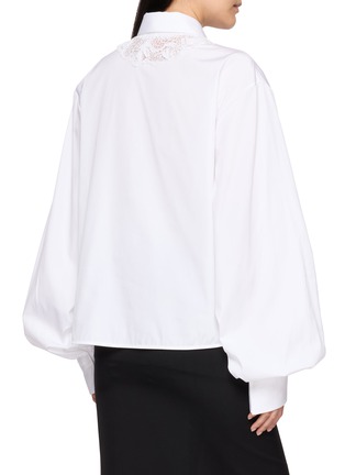 背面 - 点击放大 - ERMANNO SCERVINO - Embroidered Cropped Cotton Shirt