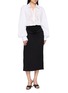 模特儿示范图 - 点击放大 - ERMANNO SCERVINO - Embroidered Cropped Cotton Shirt