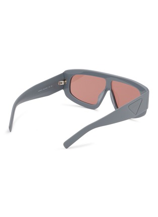 模特儿示范图 - 点击放大 - PRADA - Acetate Irregular Sunglasses