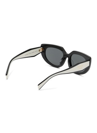 模特儿示范图 - 点击放大 - PRADA - Acetate Cat-Eye Sunglasses