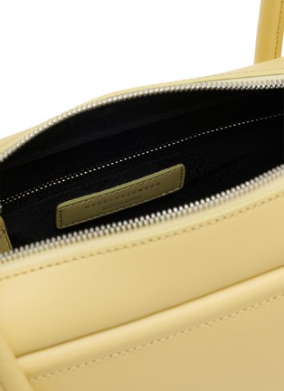 细节 - 点击放大 - MARGESHERWOOD - Soft Boston Small Leather Shoulder Bag