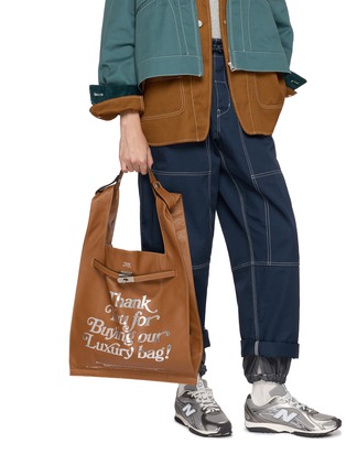 正面 -点击放大 - BEAUTIFUL PEOPLE - XL Printed Shrink Leather Market Bag