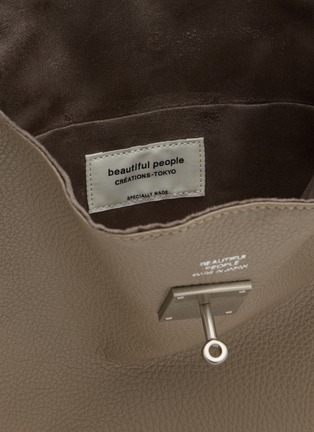 细节 - 点击放大 - BEAUTIFUL PEOPLE - Extra Large Bandage Handle Shrink Leather Market Bag