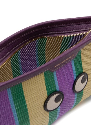 细节 - 点击放大 - ANYA HINDMARCH - Stripes Recycled Mesh Pouch