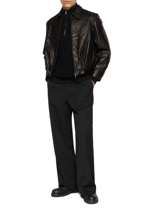 模特儿示范图 - 点击放大 - TAAKK - Embroidered Leather Zip Up Jacket