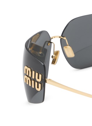 细节 - 点击放大 - MIU MIU - Fashion Show Metal Rectangle Sunglasses