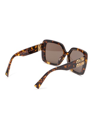 模特儿示范图 - 点击放大 - MIU MIU - Main Collection Square Sunglasses