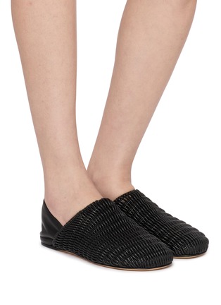 模特儿示范图 - 点击放大 - JW ANDERSON - Woven Leather Slipper Mules