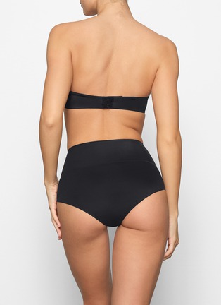 - SKIMS - Smoothing Intimates High Waisted Briefs