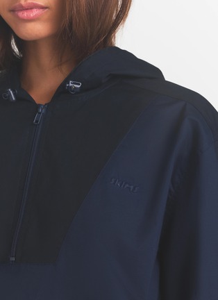  - SKIMS - WOVEN COTTON 连帽套头卫衣
