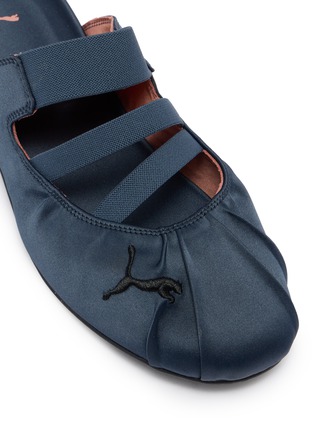 细节 - 点击放大 - PUMA - Speedcat Satin Mules